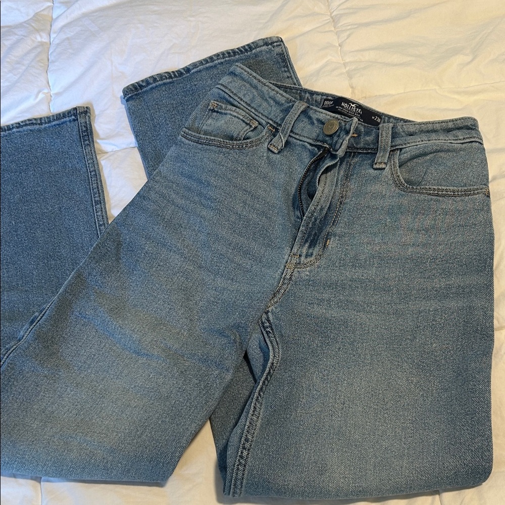 Hollister Ultra High Rise Dad Jeans